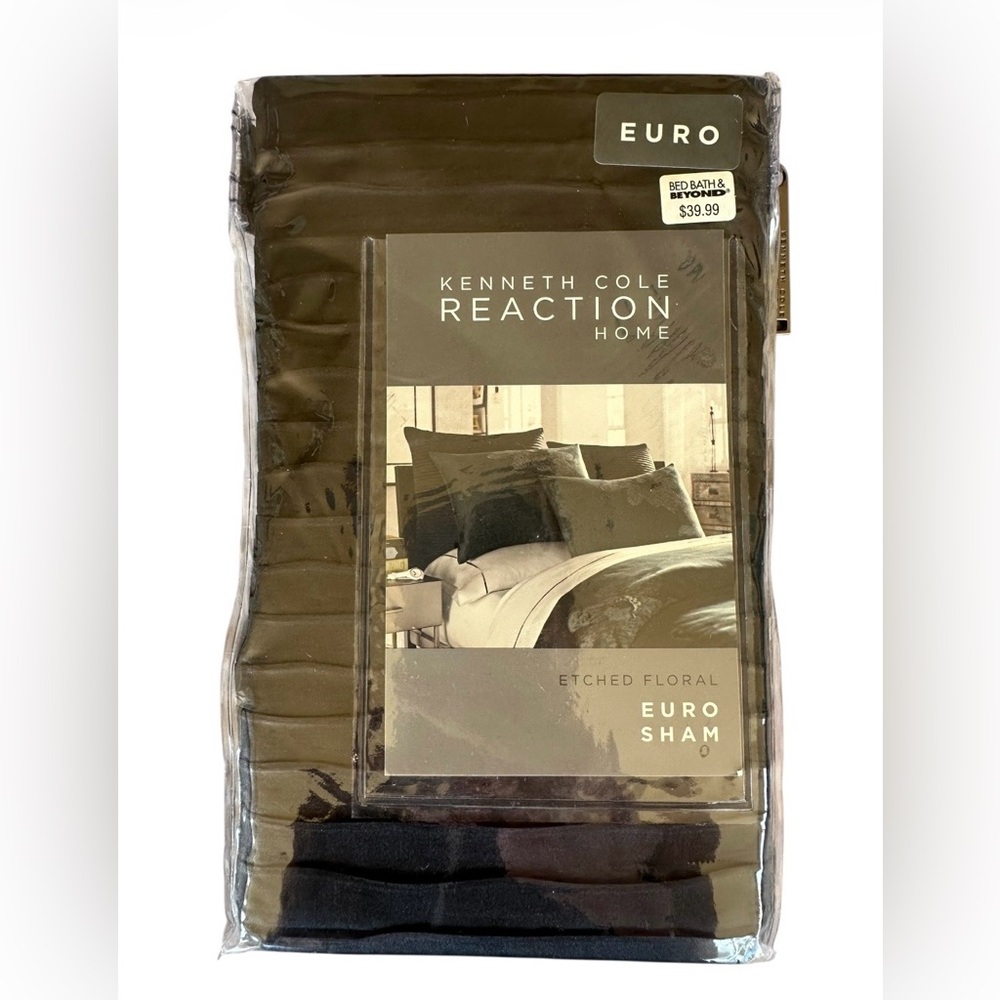 NWT Kenneth Cole Reaction Black Etched Floral Euro Square Pillow Sham 26x26